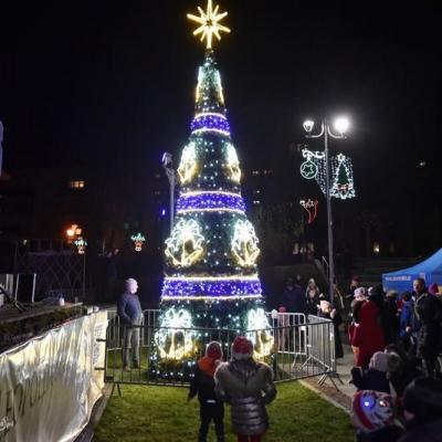 Uroczyste rozświetlenie Miejskiej Choinki 